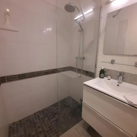 Agreable T2 Proche Centre 아파트 님