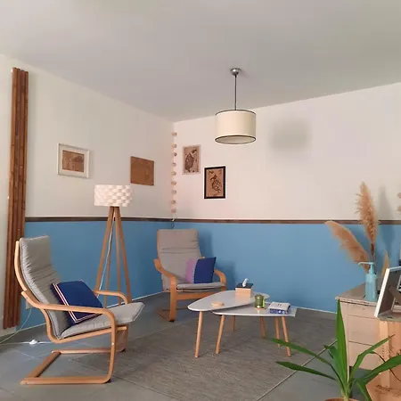 아파트 Agreable T2 Proche Centre *