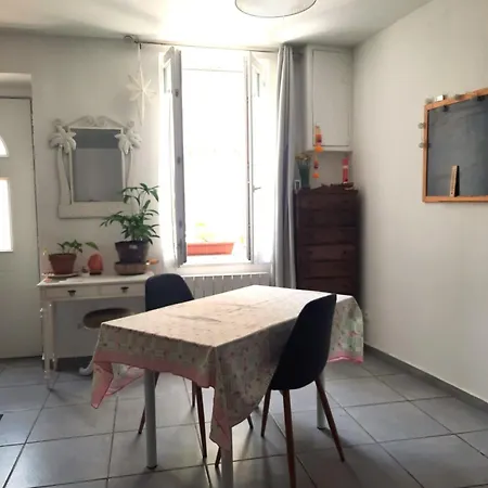 아파트 Agreable T2 Proche Centre