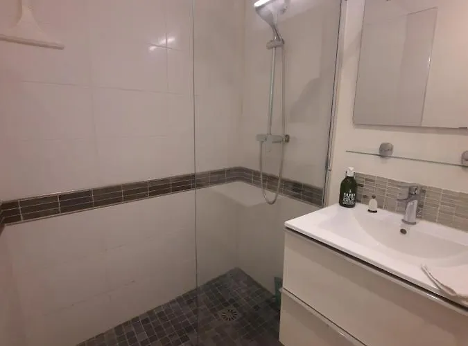 Agreable T2 Proche Centre Appartement Nîmes