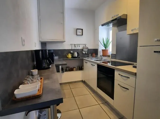 Appartement Agreable T2 Proche Centre *